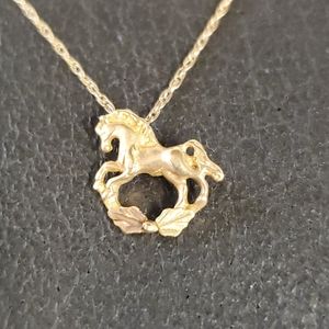 Black Hills Gold horse necklace
